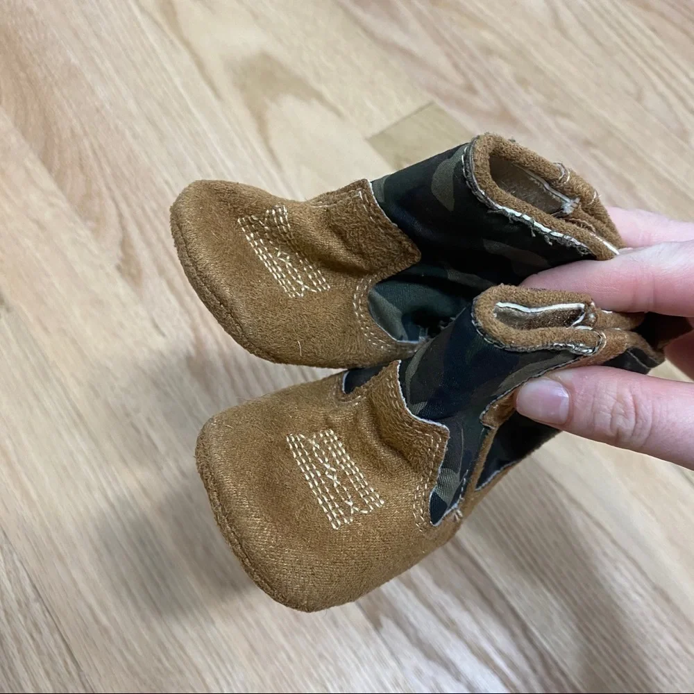 Camouflage Baby Boots Sz 3 Green Tan